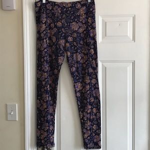 LuLaRoe TC buttery soft leggings NWOT!!